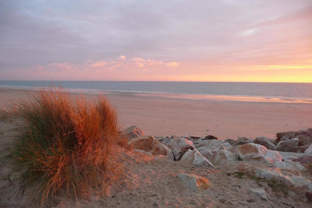 Gites Des Isles - Le Jersey Barneville-Carteret Exteriér fotografie